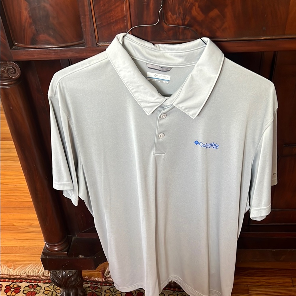 Columbia Men's Gray Polo Shirt